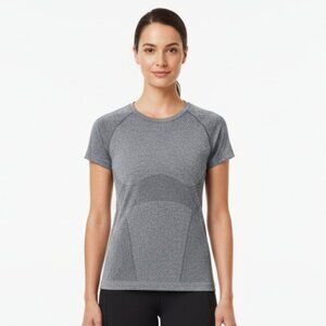 Athleta Momentum Heathered Grey Tee T-Shirt Size Medium